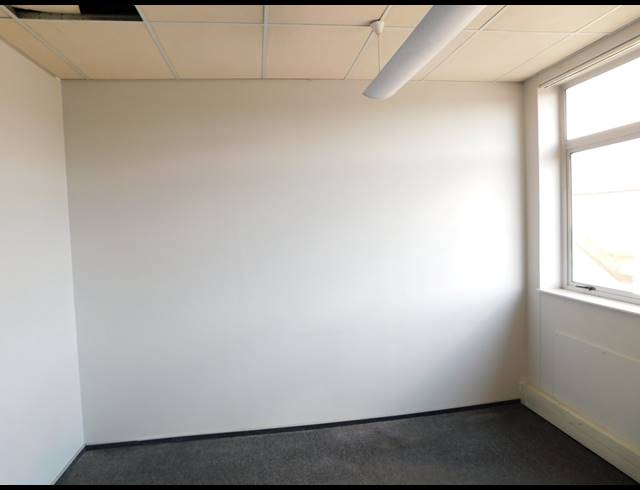 179M² OFFICE TO LET IN RANDBURG CENTRAL